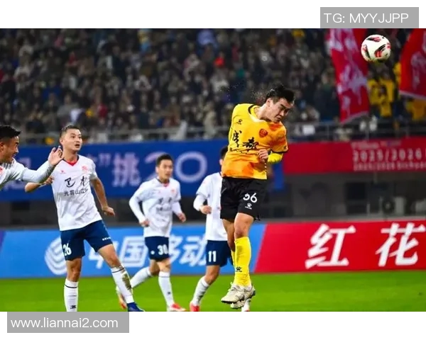 聚焦北京足球队的节奏与发展探讨如何提升球队竞争力与球迷热情